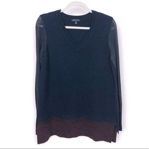 ETCETERA Navy Wool Blend V Neck Sweater size Medium